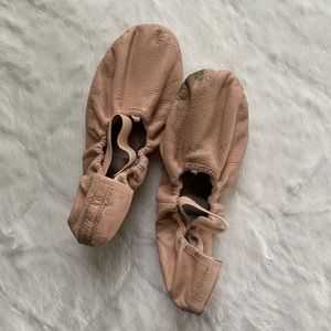 Ballet dance shoes